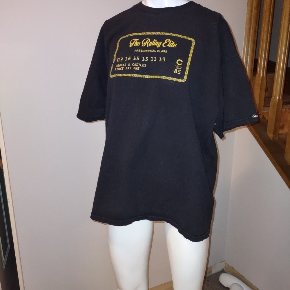 CROOKS n castles tshirt